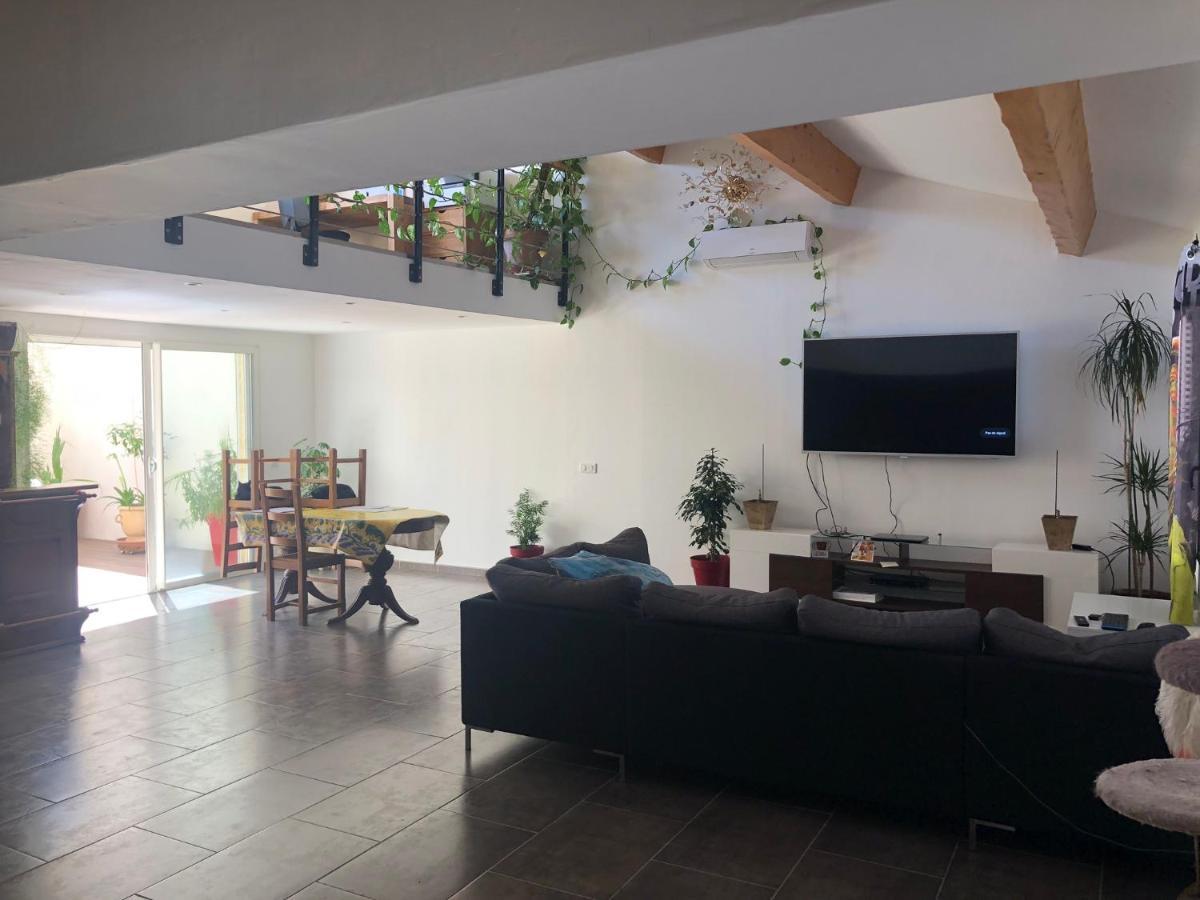 Maison De Village Avec Patio Bessan Экстерьер фото
